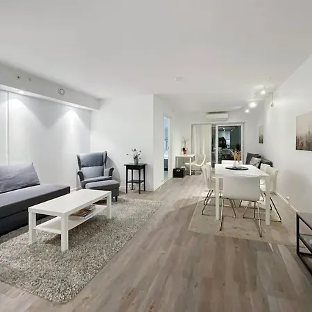 Apartmán Unique Place By 19 *