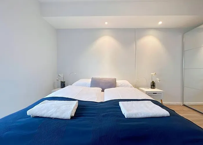 Apartman Unique Place By 19 *